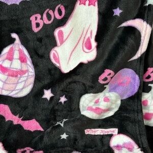Betsey Johnson Ghost Blanket